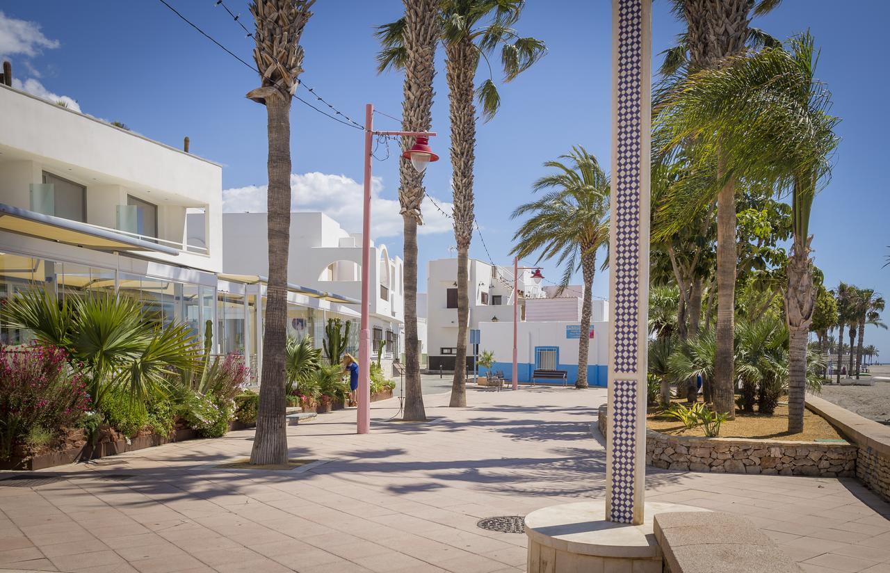 Hotel Las Palmas 卡沃内拉斯 外观 照片